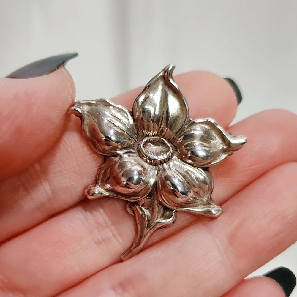 Vintage Sterling Silver LANG Flower Brooch Pin